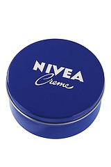 NIVEA КРЕМ ЗА ЛИЦЕ И ТЯЛО CREME УНИВЕРСАЛЕН